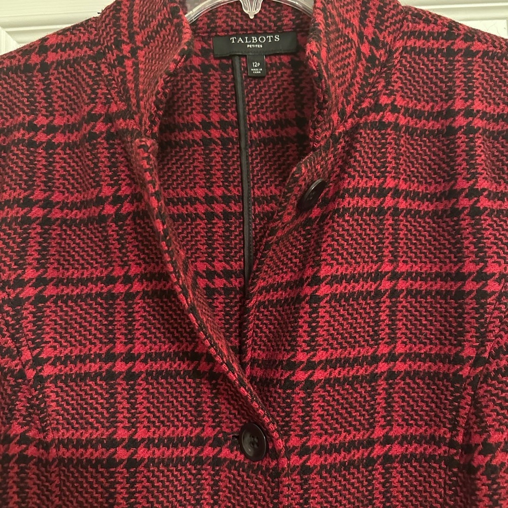 Talbots Women's Red and Black Checkered Blazer, size 12P, pre loved - Picture 3 of 8